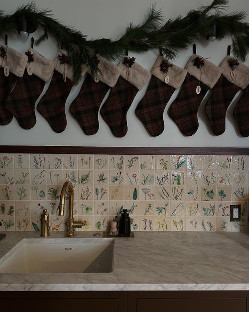 A tight stocking squeeze this year 😬

West End will be open for the Larkinville Holiday Stroll on December 14th from 11-3. We&rsquo;ll have live wreaths from @Nexus-Arch, pastries from @thegrangeoutpost, wood-goods from @oldgrowthhandcraft, vin